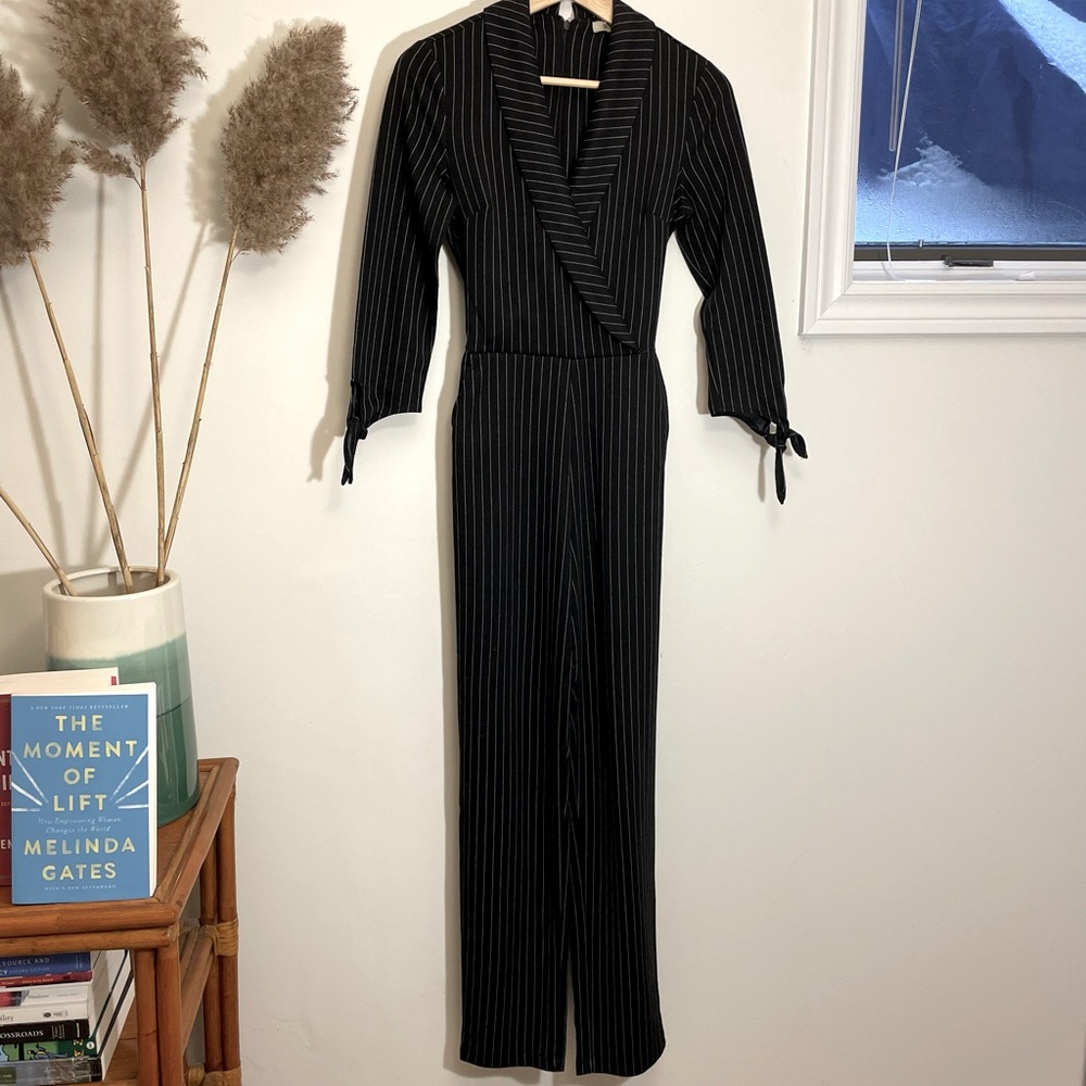 NWOT Dex Pinstripe Long Sleeve Jumpsuit